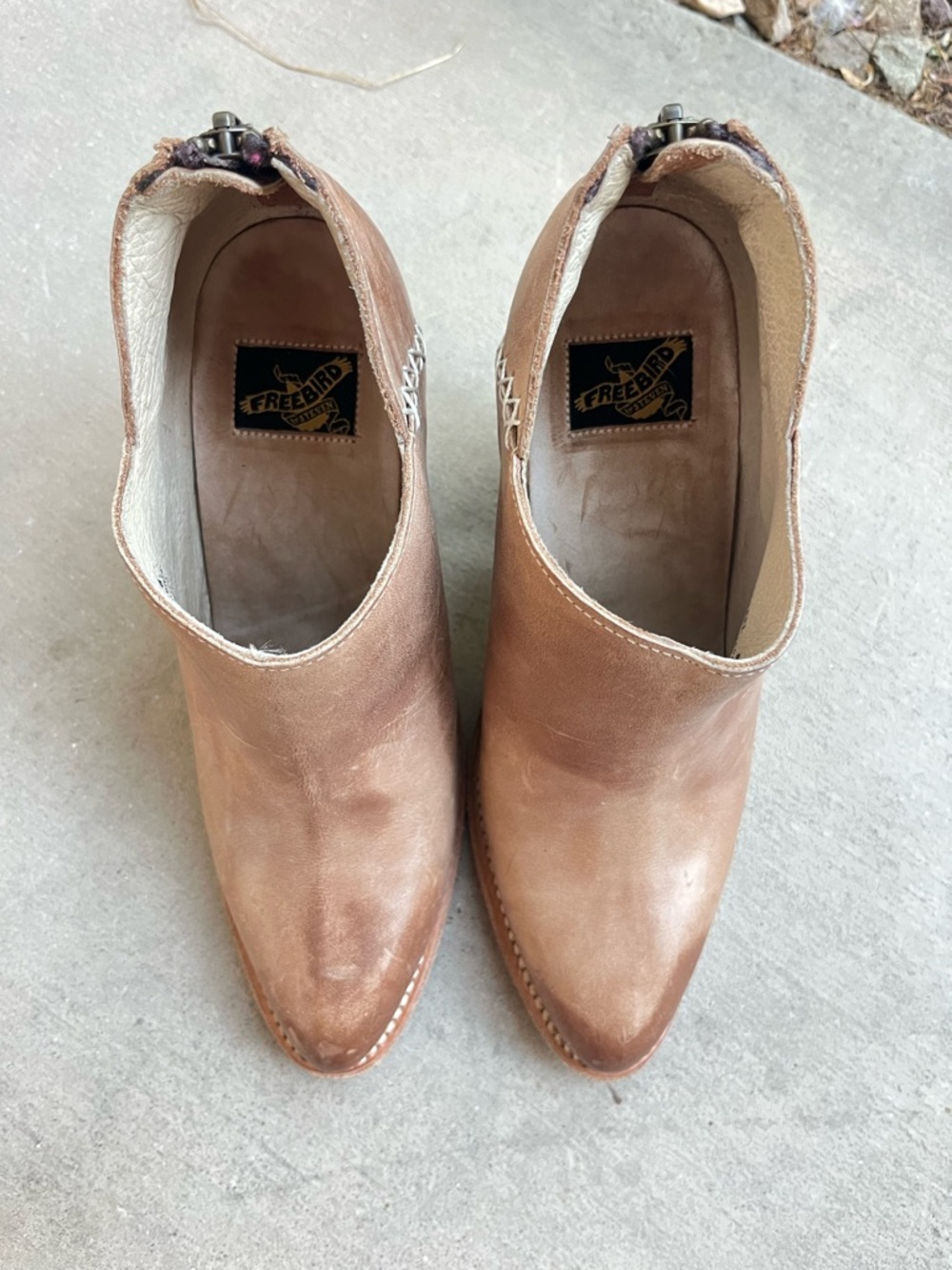 Freebird Steel booties Size 8 - Picture 2 of 5